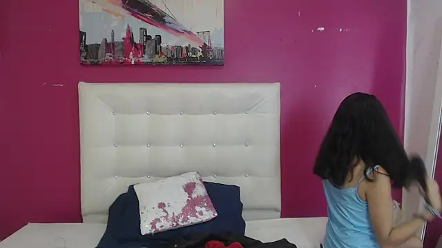 nextdoor fantasy1 online show from 12/15/25, 08:46