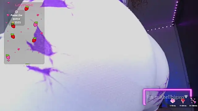 im mishellbigass online show from 11/21/25, 10:36