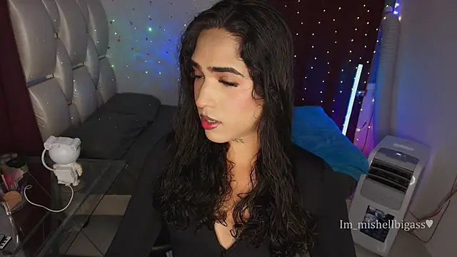 Snapshot of im_mishellbigass chatting on 07/01/26, 01:40 im mishellbigass online show from 07/01/26, 01:40