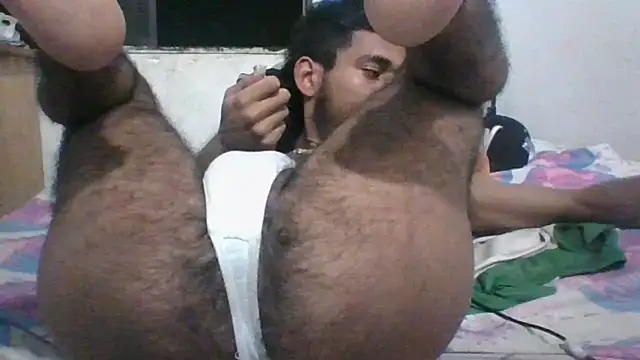 Snapshot of MaximoSualteza777 chatting on 02/20/25, 01:36 MaximoSualteza777 online show from 02/20/25, 01:36