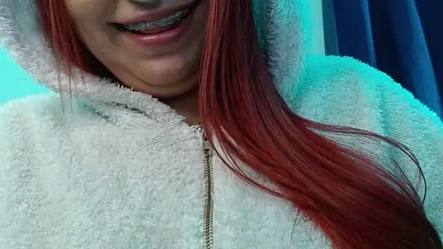 Snapshot of cata__gutierrez_ chatting on 11/01/25, 08:27 cata gutierrez online show from 11/01/25, 08:27