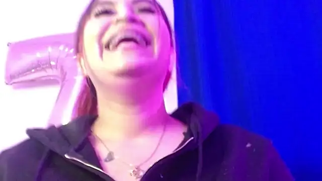 Snapshot of cata__gutierrez_ chatting on 11/29/25, 04:15 cata gutierrez online show from 11/29/25, 04:15