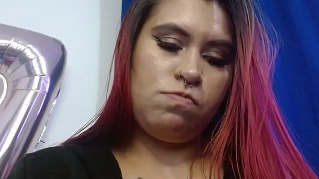 Snapshot of cata__gutierrez_ chatting on 01/13/26, 03:45 cata gutierrez online show from 01/13/26, 03:45