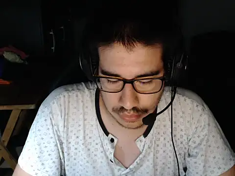 thealfawolf01 online show from 12/20/24, 01:47