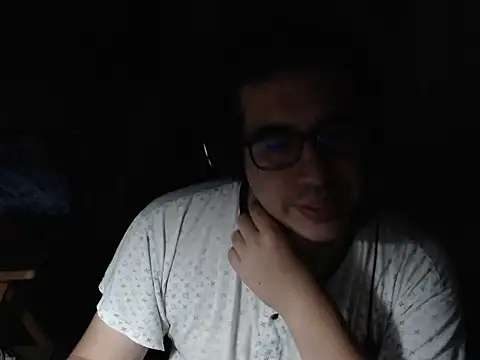 thealfawolf01 online show from 11/26/25, 05:19