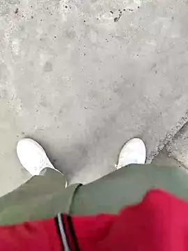 Snapshot of cumshotboy01 chatting on 01/06/25, 10:46 cumshotboy01 online show from 01/06/25, 10:46