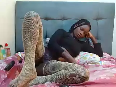 Snapshot of Layla_Amish1 chatting on 01/03/25, 03:01 Layla Amish1 online show from 01/03/25, 03:01