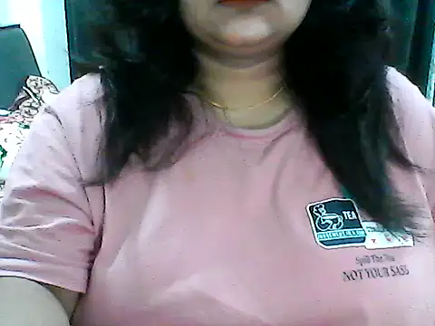 smile pretty online show from 07/28/26, 07:39