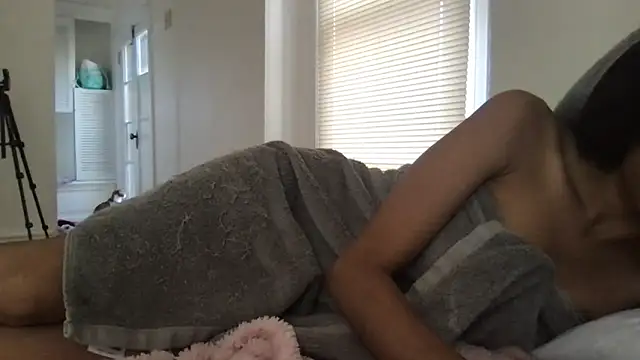 loveofbea online show from 04/18/26, 11:05