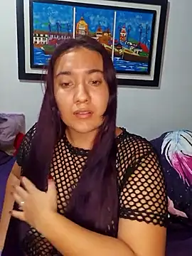 Snapshot of Blushing_Katy chatting on 12/19/25, 04:25 Blushing Katy online show from 12/19/25, 04:25