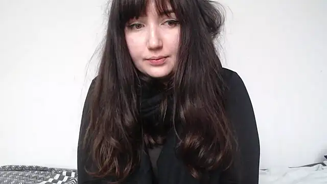 Lynylou online show from 03/07/26, 04:26