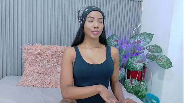 paula  cruzz online show from 04/23/26, 08:44