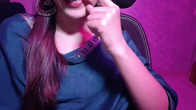 MidnightFlame online show from 09/14/25, 07:51