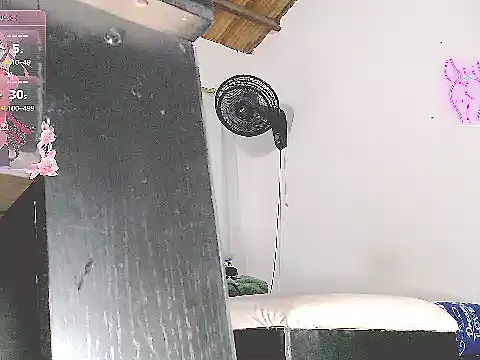 tifany19  online show from 09/19/25, 01:29