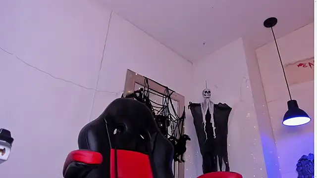 angel hardy dl online show from 10/08/25, 10:13