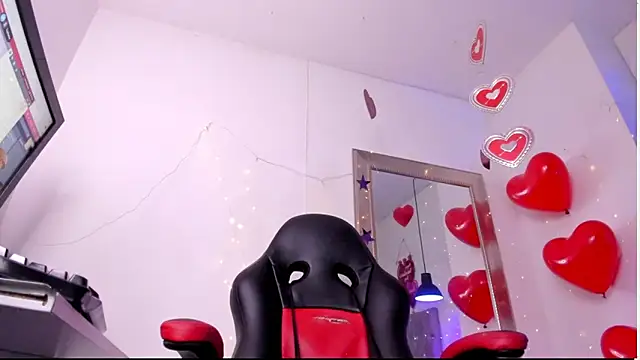 angel hardy dl online show from 03/05/26, 12:01