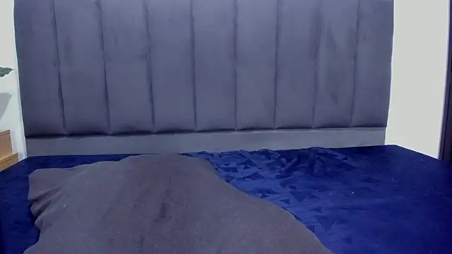 Stefanny Taylor  online show from 12/17/24, 02:12