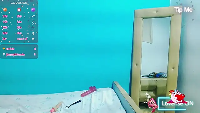 Stefanny Taylor  online show from 02/26/25, 12:05