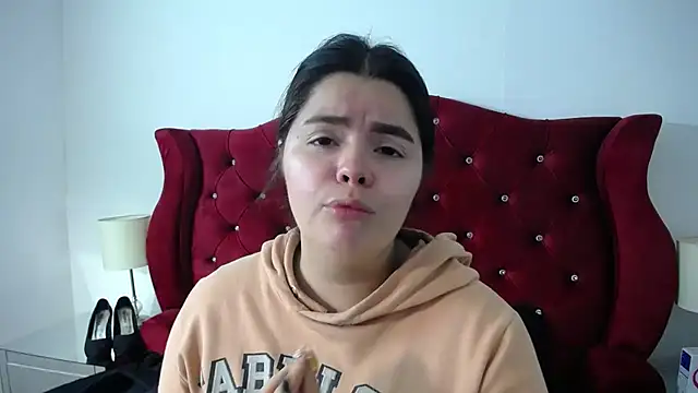 Snapshot of BrithneyLee_ chatting on 01/19/25, 07:37 BrithneyLee  online show from 01/19/25, 07:37