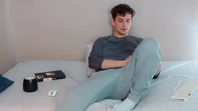 Elio555 online show from 03/02/25, 11:42