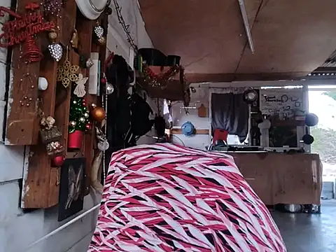 self-sufficientplay online show from 11/21/25, 03:44