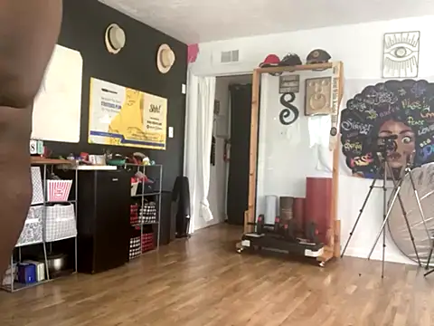 bigshh8 online show from 11/11/25, 10:54