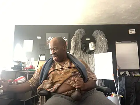 bigshh8 online show from 02/06/26, 06:33