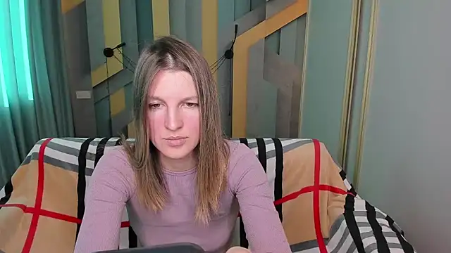 EmilyWalkeri online show from 11/21/25, 08:13