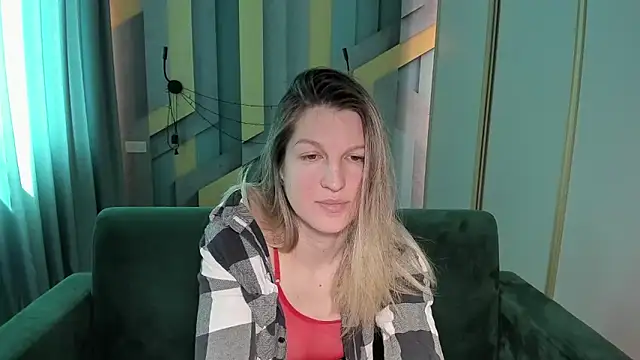 Snapshot of EmilyWalkeri chatting on 04/30/26, 07:25 EmilyWalkeri online show from 04/30/26, 07:25