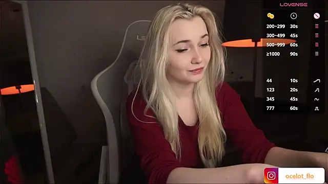 Snapshot of Lisa_003 chatting on 12/05/24, 07:17 Lisa 003 online show from 12/05/24, 07:17