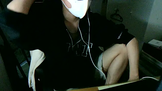 Snapshot of max5388 chatting on 02/05/26, 04:55 max5388 online show from 02/05/26, 04:55