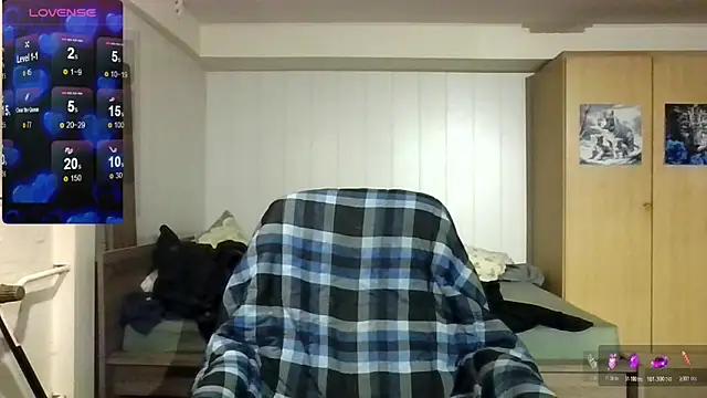 Sammy1660 online show from 12/16/25, 10:04