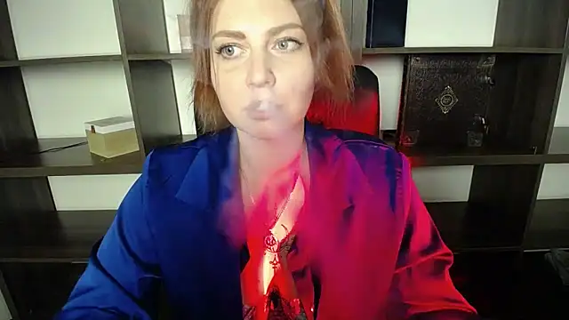 Lizzy Love online show from 02/15/25, 05:17