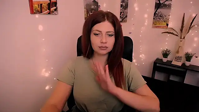 Lizzy Love online show from 09/15/25, 06:41