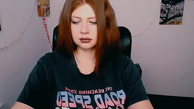 Lizzy Love online show from 03/17/26, 09:45