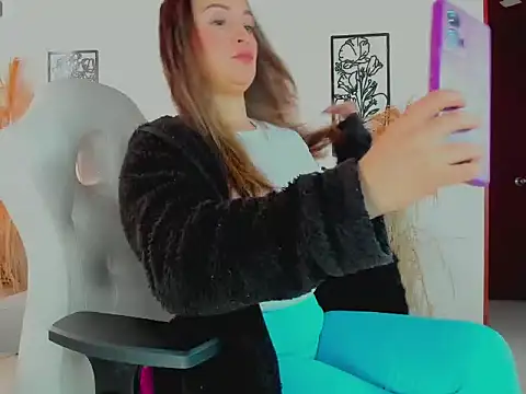 cindy love2 online show from 04/23/26, 01:46