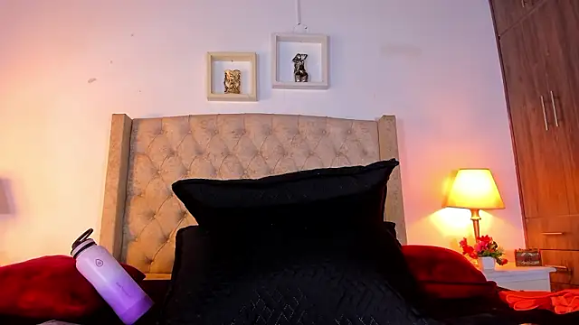 allisson m online show from 03/09/26, 12:09