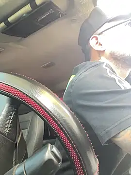 Snapshot of rich0431 chatting on 12/03/24, 01:54 rich0431 online show from 12/03/24, 01:54