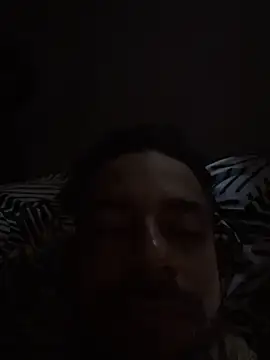 Snapshot of rich0431 chatting on 10/28/25, 12:19 rich0431 online show from 10/28/25, 12:19