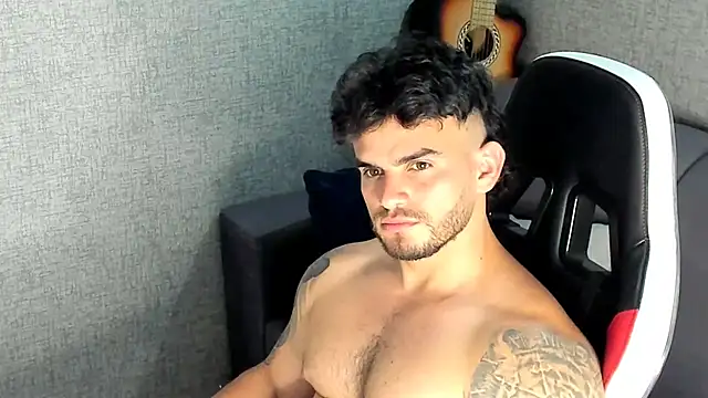 Ricardogo19 online show from 10/25/25, 11:43