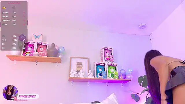 emily bank online show from 11/25/25, 07:58