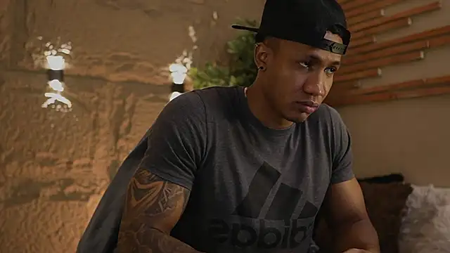 Logan Varela online show from 01/08/26, 11:01