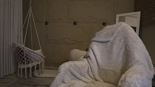 Logan Varela online show from 02/28/26, 01:12