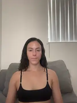 Snapshot of brookehoneynina chatting on 03/21/25, 06:18 brookehoneynina online show from 03/21/25, 06:18