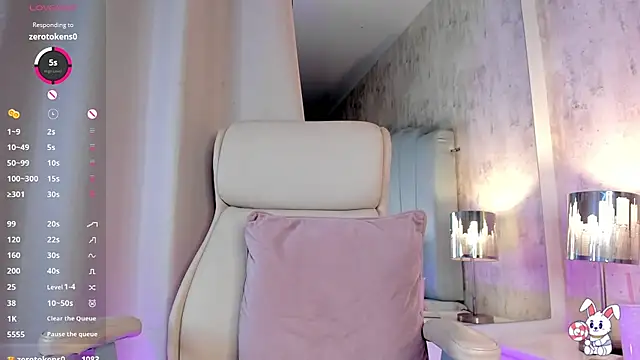 Snapshot of valeryy_stone chatting on 01/23/25, 07:43 valeryy stone online show from 01/23/25, 07:43