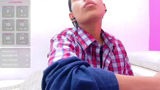 yourcuteneighbourr online show from 03/03/26, 04:51