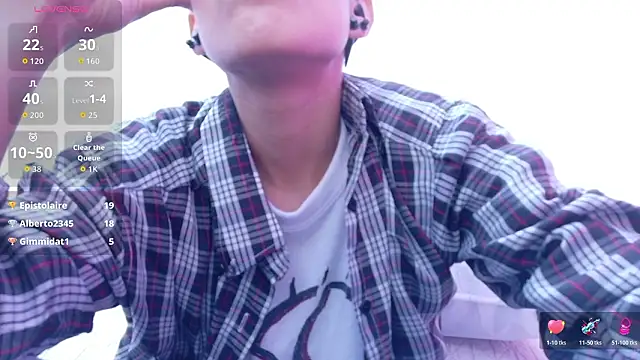 yourcuteneighbourr online show from 03/13/26, 03:13