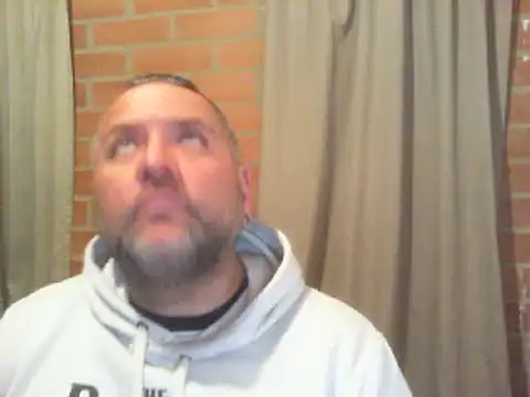 Snapshot of masterskywalker1983 chatting on 01/07/25, 12:55 masterskywalker1983 online show from 01/07/25, 12:55