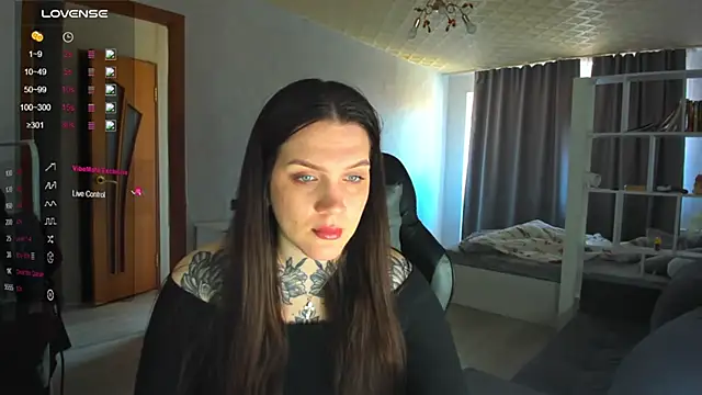 AizaRose online show from 04/17/26, 07:11