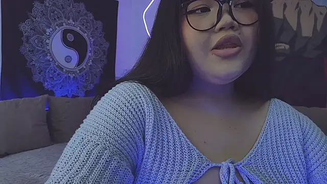 LeyaKan online show from 01/15/25, 08:05